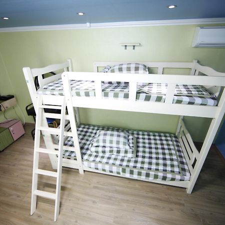Bluefish Guesthouse Пусан Екстериор снимка