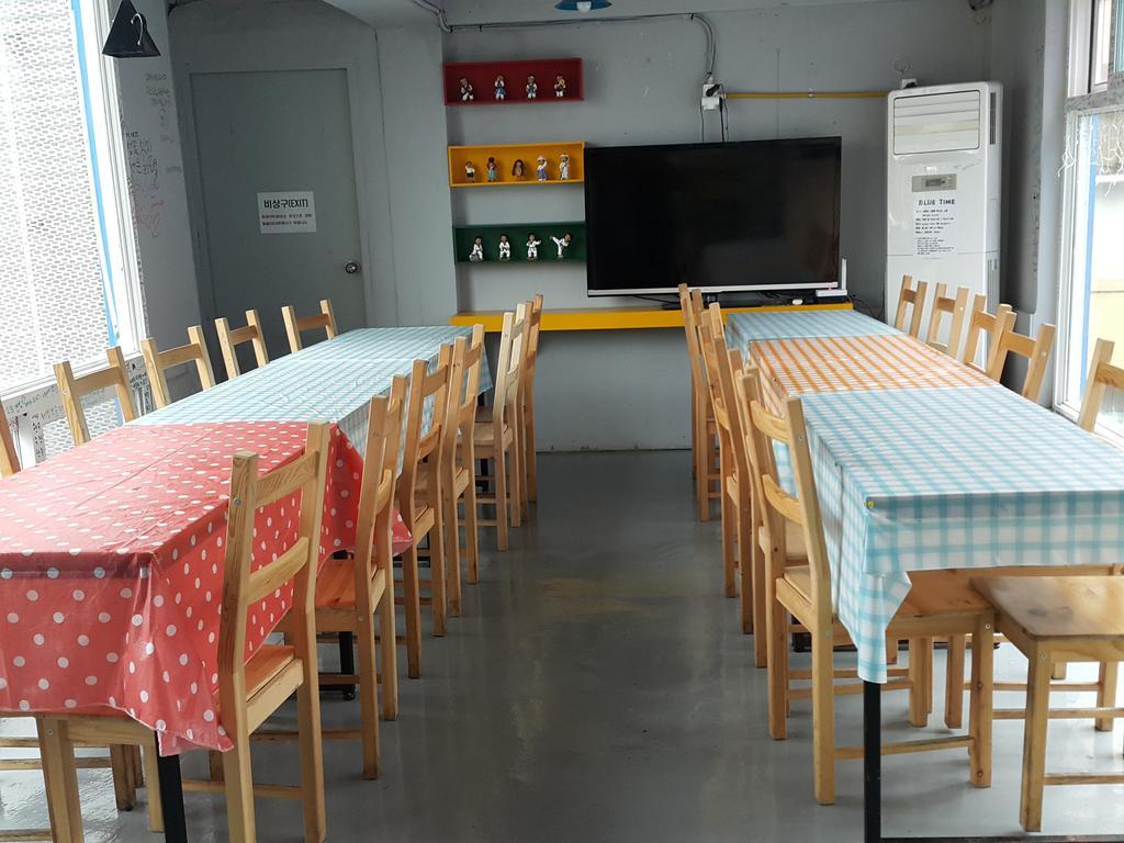 Bluefish Guesthouse Пусан Екстериор снимка