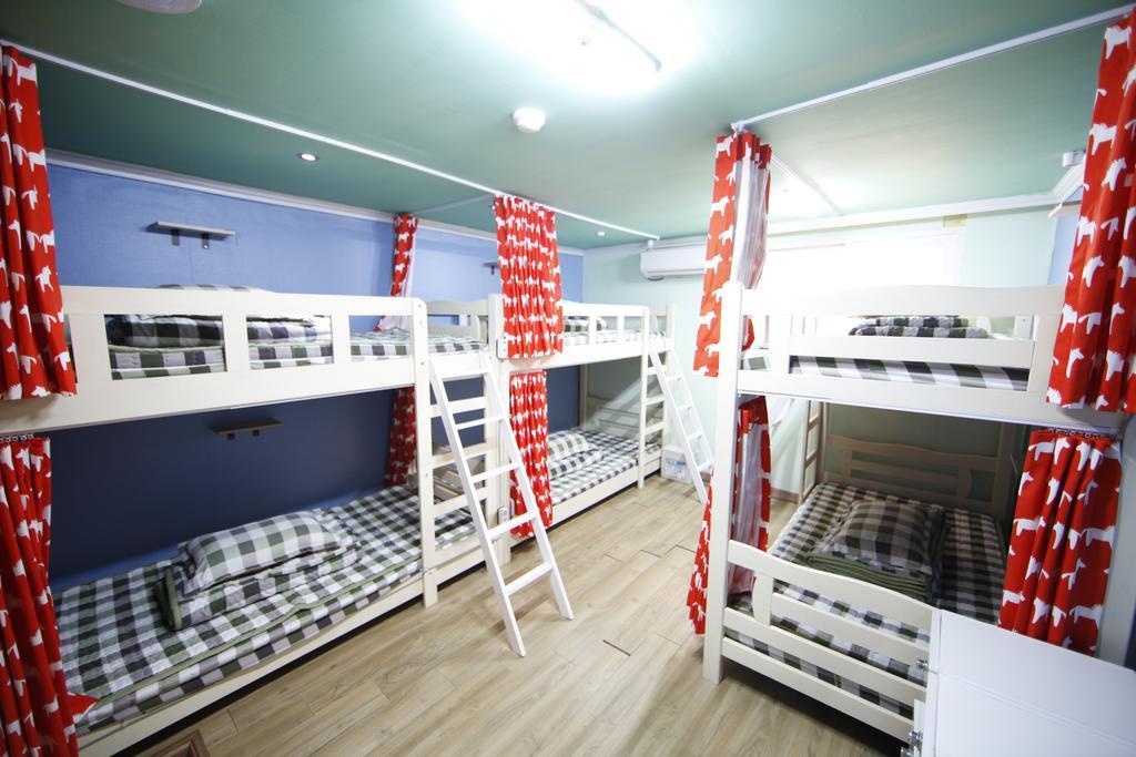 Bluefish Guesthouse Пусан Екстериор снимка