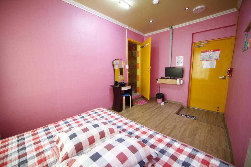 Bluefish Guesthouse Пусан Екстериор снимка