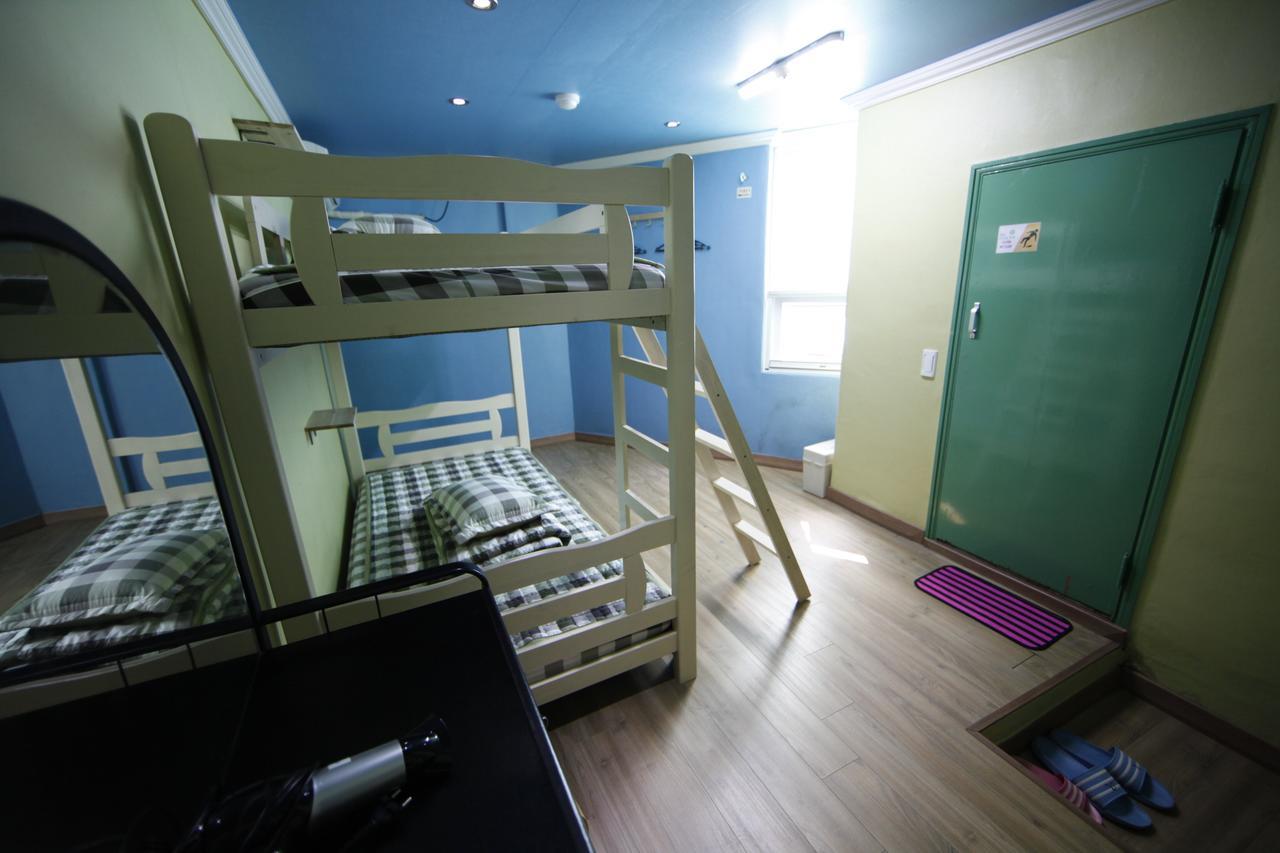 Bluefish Guesthouse Пусан Екстериор снимка