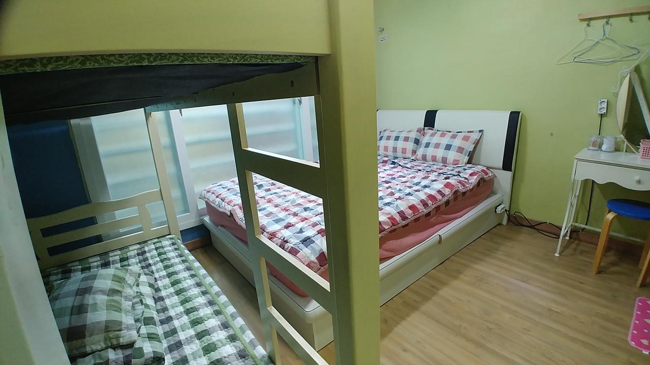 Bluefish Guesthouse Пусан Екстериор снимка