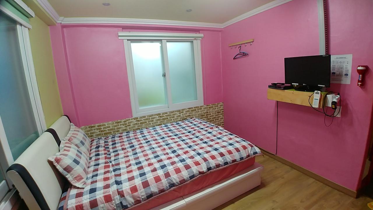 Bluefish Guesthouse Пусан Екстериор снимка