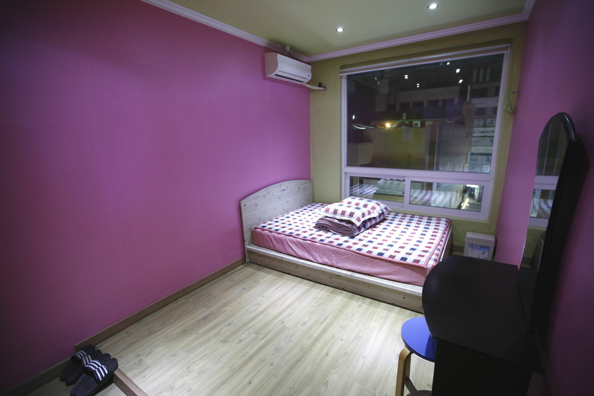Bluefish Guesthouse Пусан Екстериор снимка